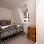 Pass The Keys Centrally Located 3 Bed Townhouse With Garden
