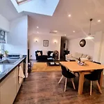 No.1 Bloom Apartments, Bath