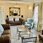 Lauras Townhouse Apartments Lansdown Slope Townhouse