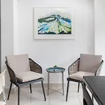 Fabulous House - Only 10 Minutes Walk To Roman Baths
