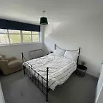 2 Bed City Centre Flat