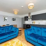 Pass The Keys Stunning 2 Bed Retreat In The Heart Of Bath