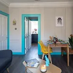 Dream Stays Bath - Kingsmead Street