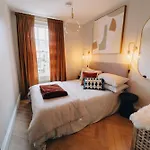 1 Bed Apartments - Central Bath