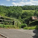 Tucking Mill View