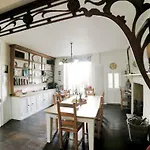 No 4 Ainslie\'S Belvedere B&B