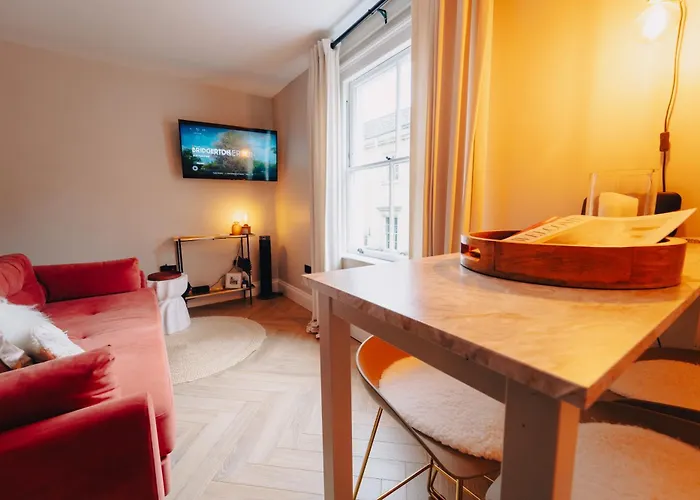 1 Bed Apartments - Central Bath