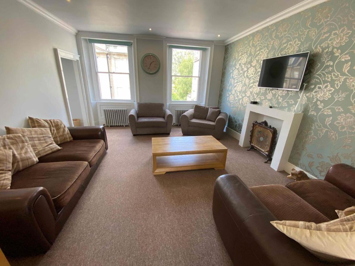 Apartment Bath Roof Terrace Apartment, City Centre, Sleeps Up To 8 *