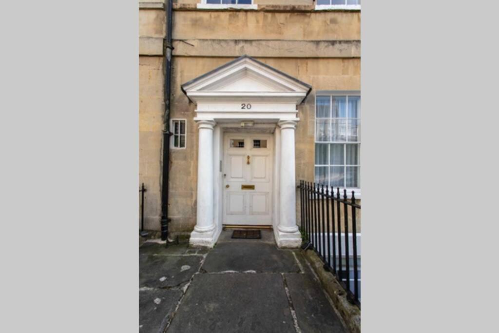 Stylish Georgian Retreat *