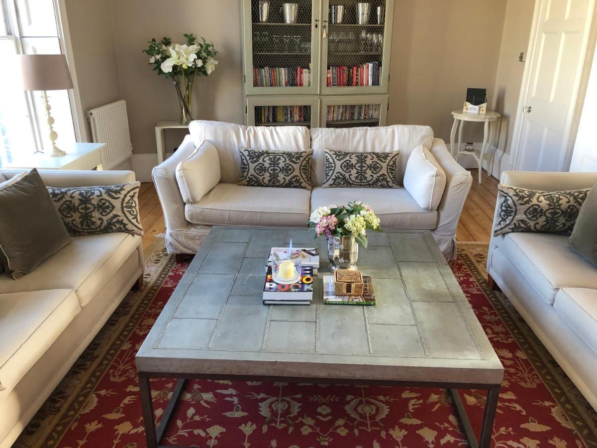 Apartment 1 Georges Place