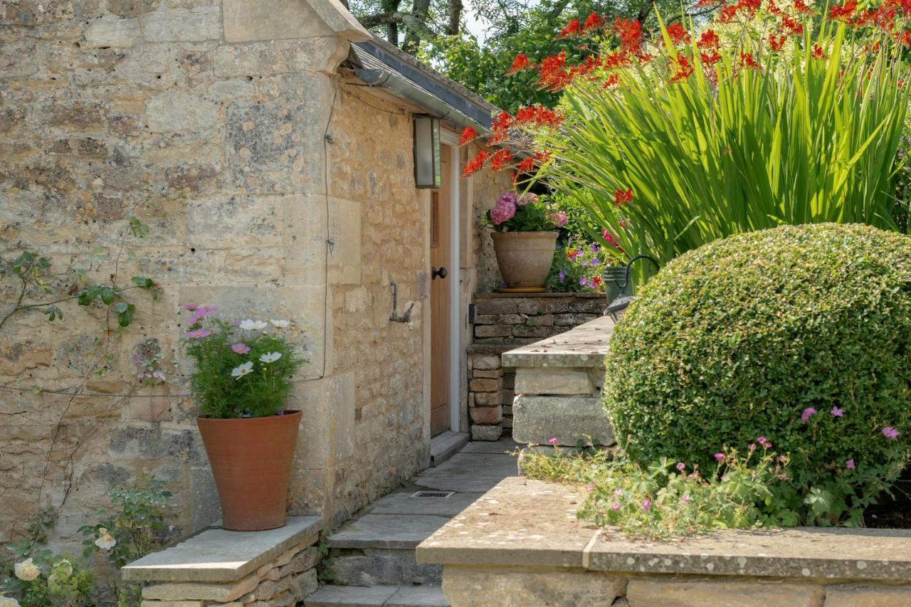 The Hayloft By Black Door * Bath