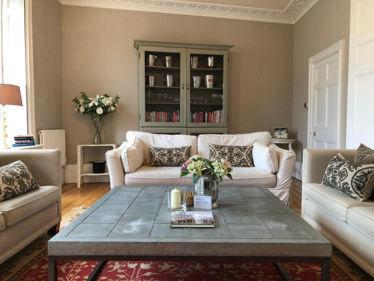 Apartment 1 Georges Place *