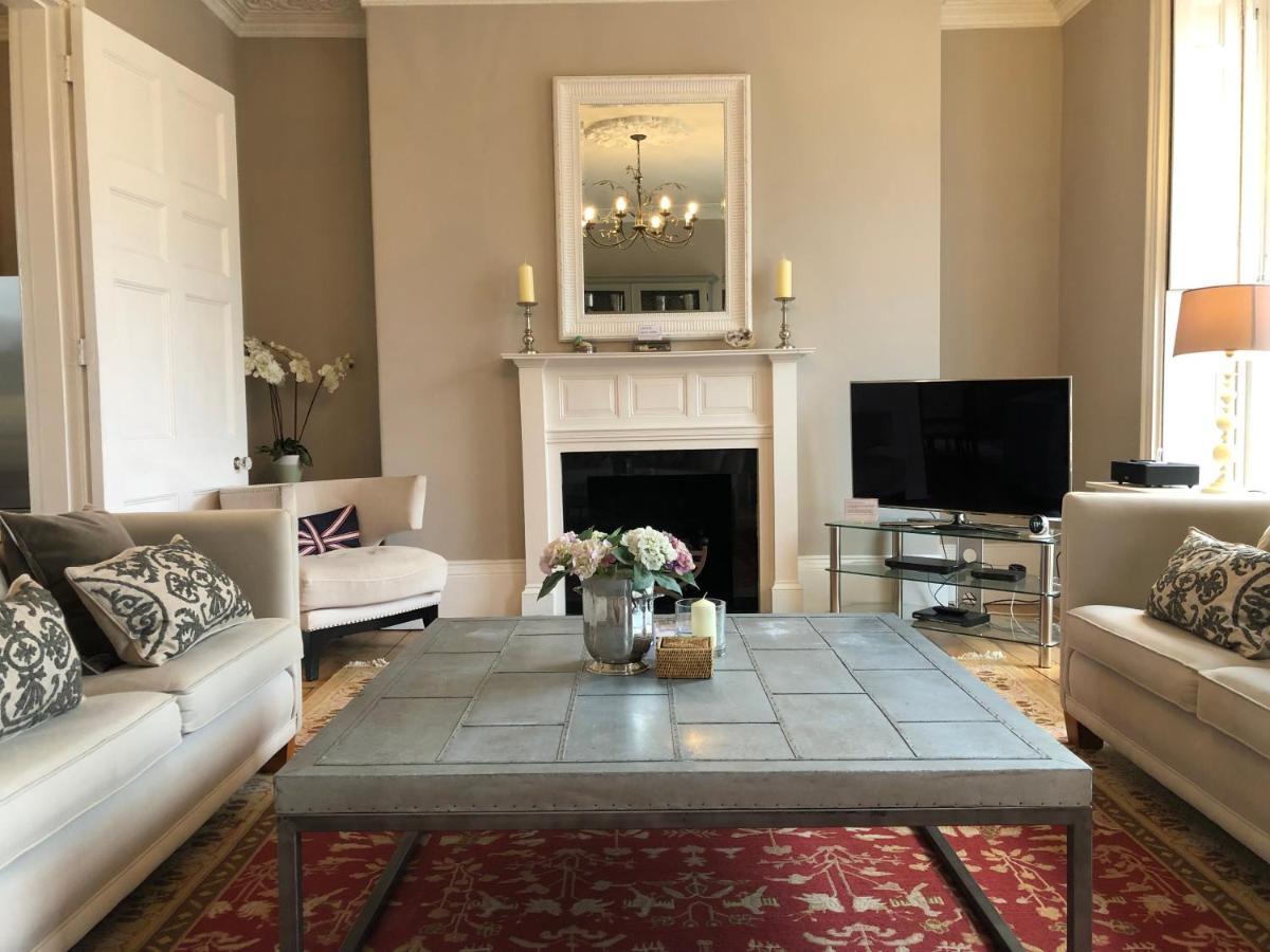 Apartment 1 Georges Place *