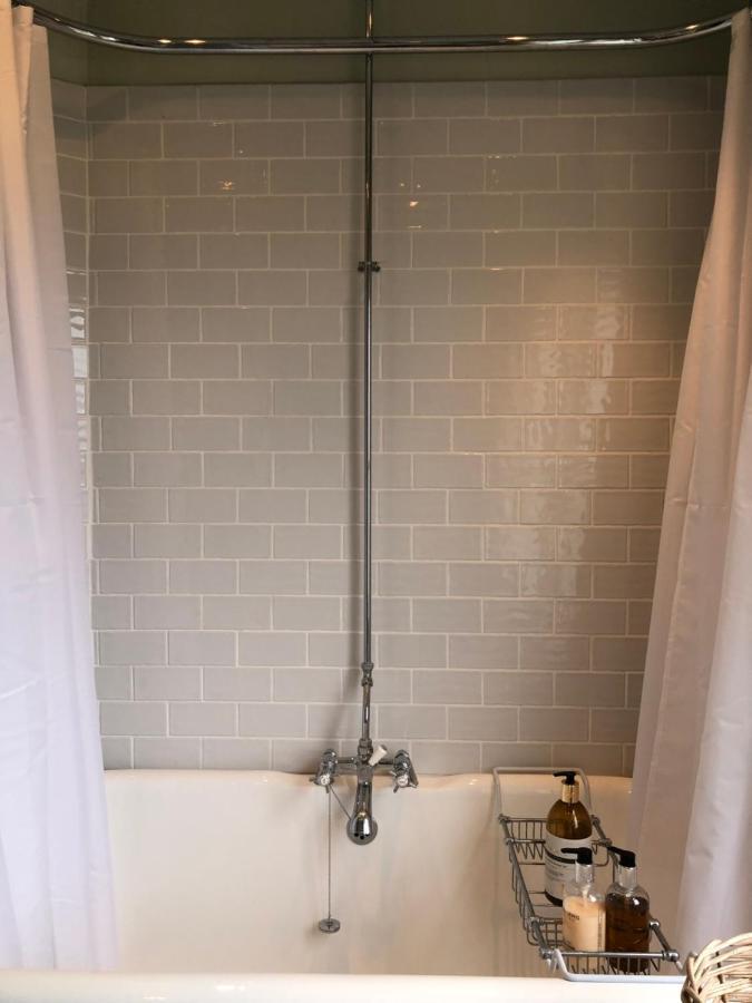 1 Georges Place Apartment