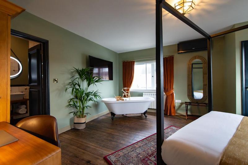 Inn The Bear Bath