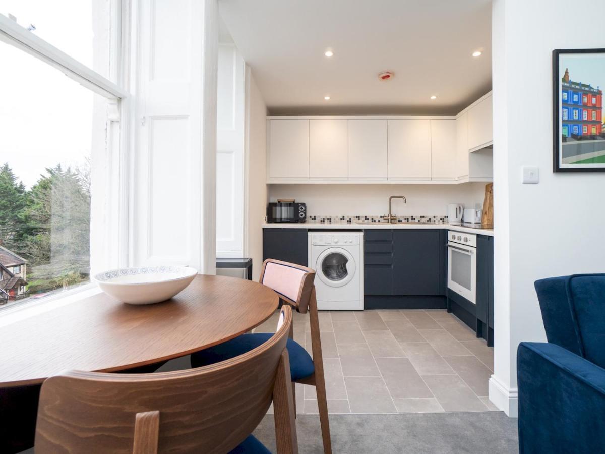 Pass The Keys Lovely 1-bed Close To Centre Apartment