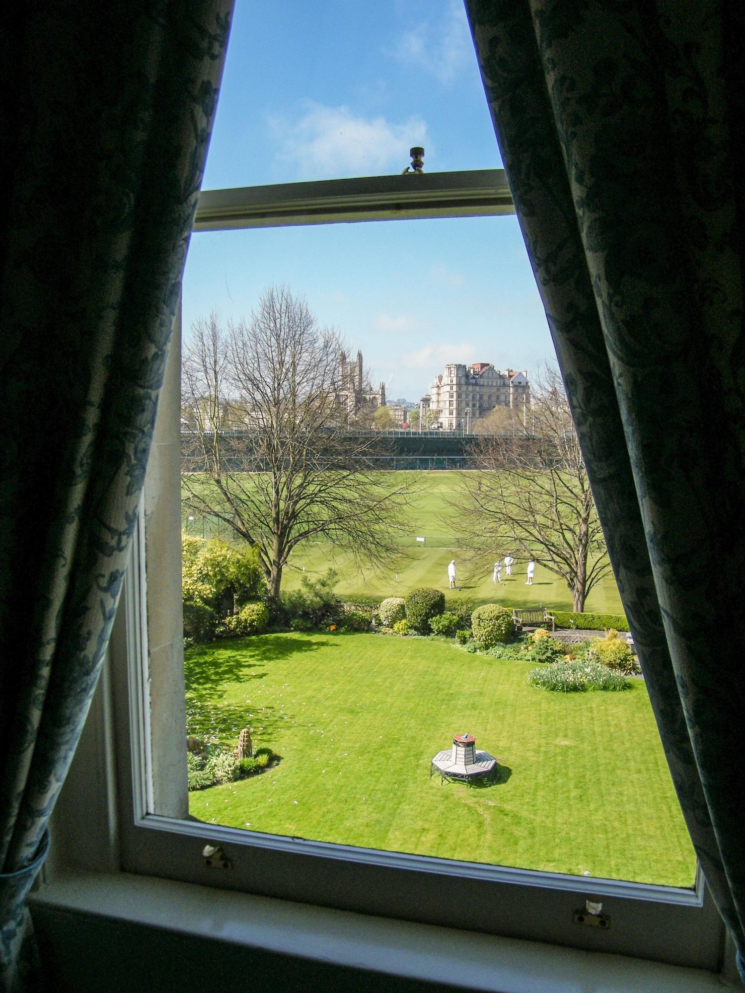 Guest house The Ayrlington 5*