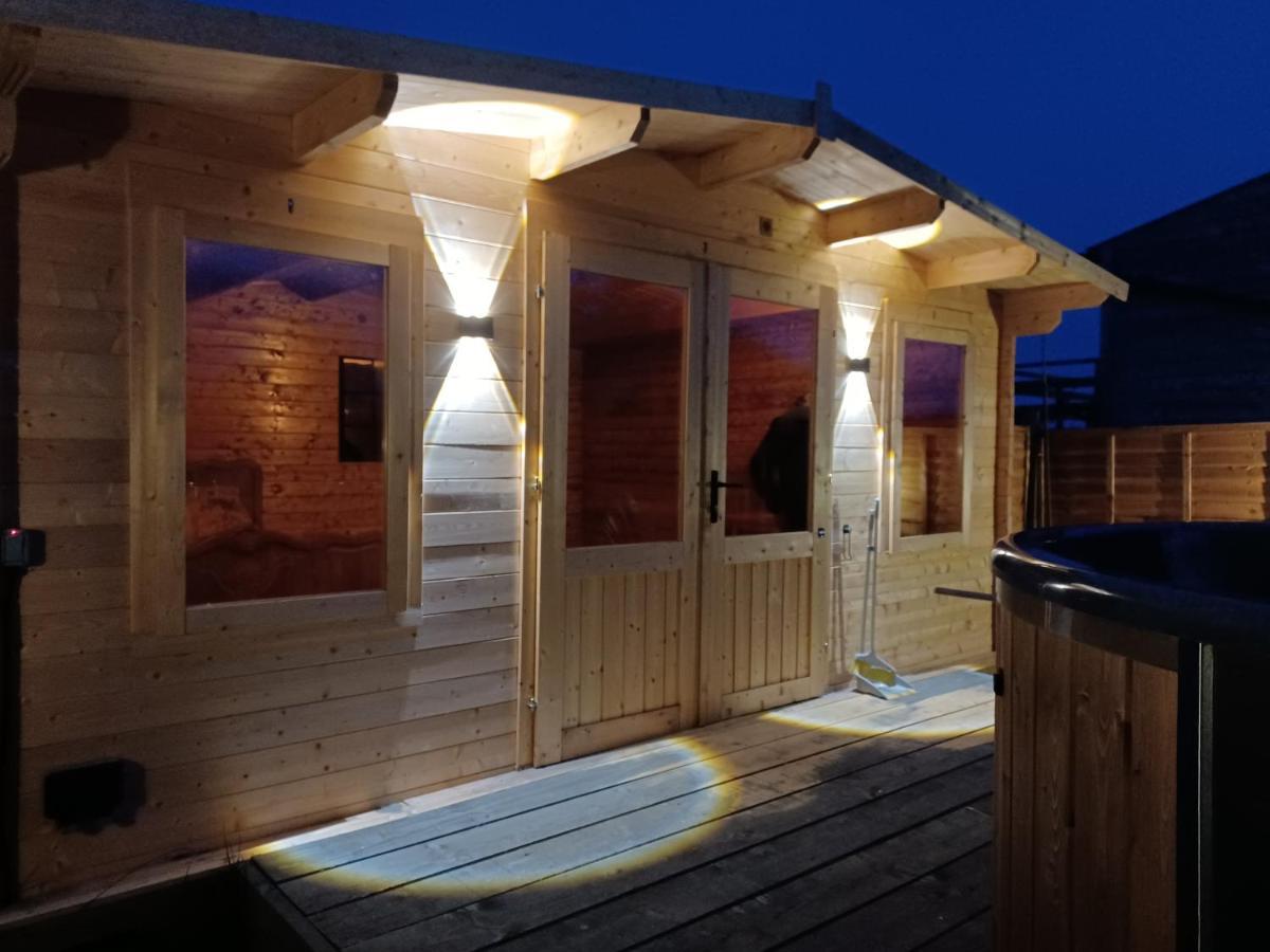 Norwell View Farm Glamping With Hot Tubs Bath