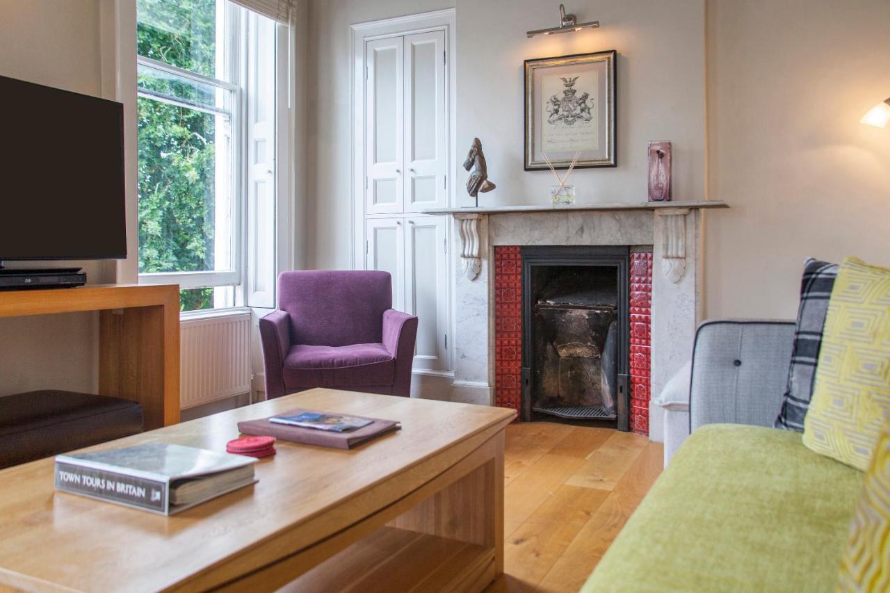 Apartment Stunning Spacious Near Parade Gardens
