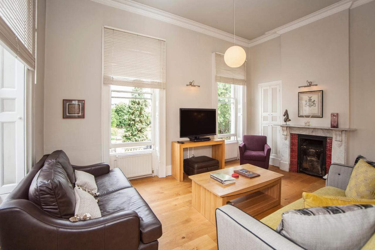 Stunning Spacious Near Parade Gardens