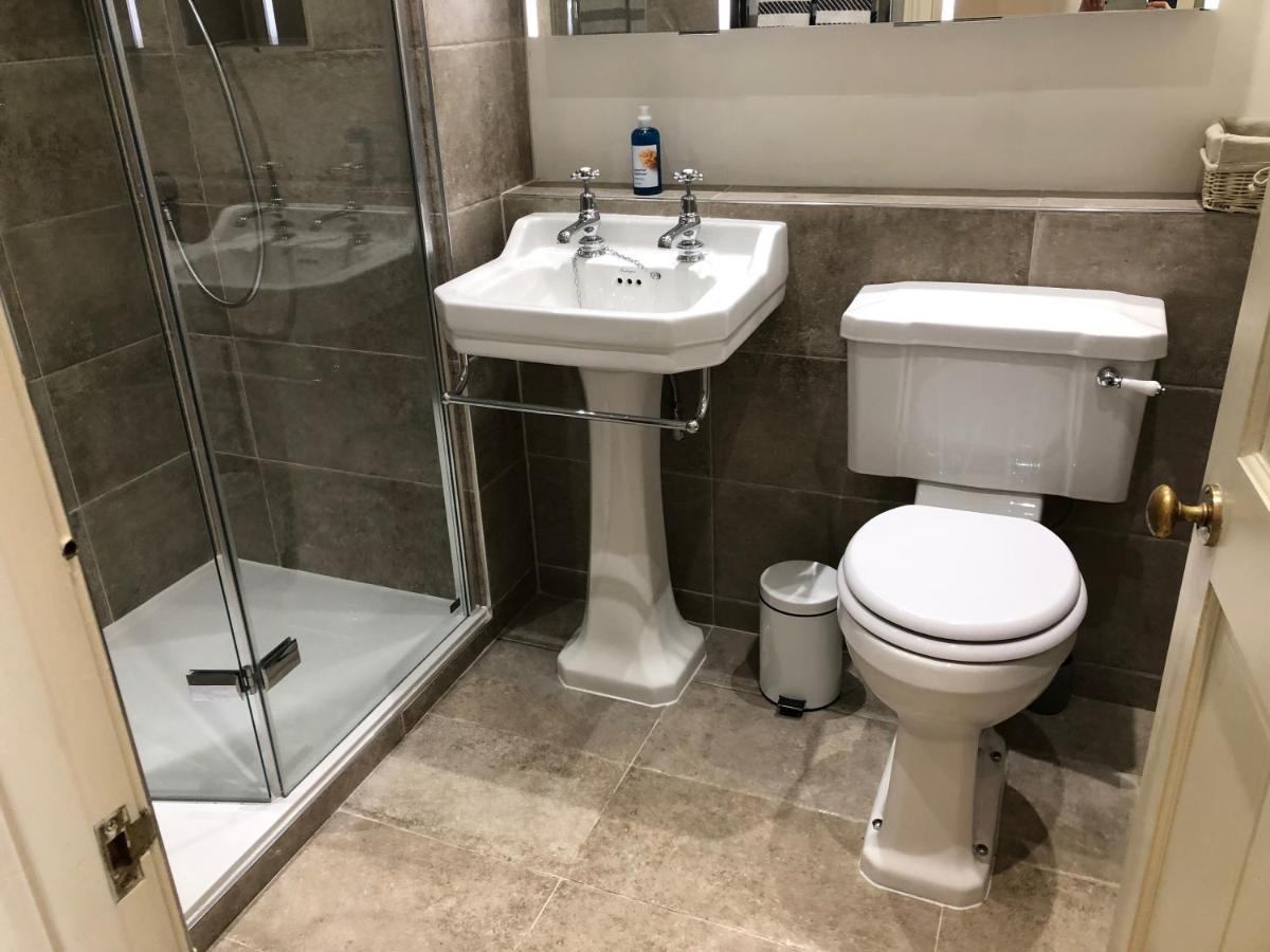 Lauras Townhouse Lansdown Slope Townhouse Apartment *
