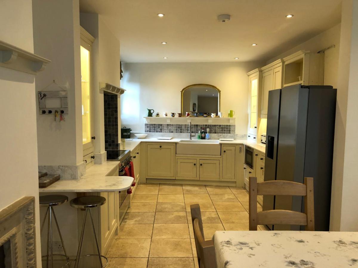 Lauras Townhouse Lansdown Slope Townhouse Apartment *