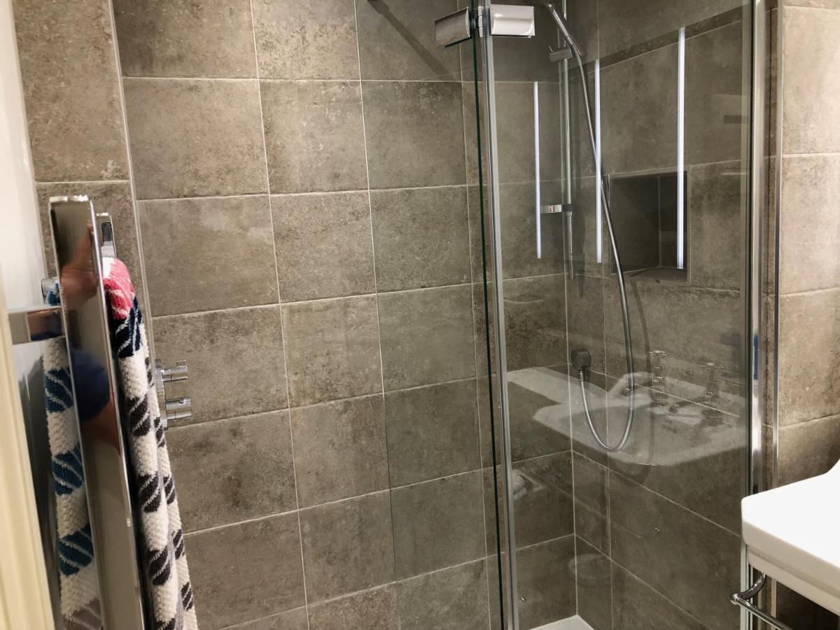 Lauras Townhouse Lansdown Slope Townhouse Bath