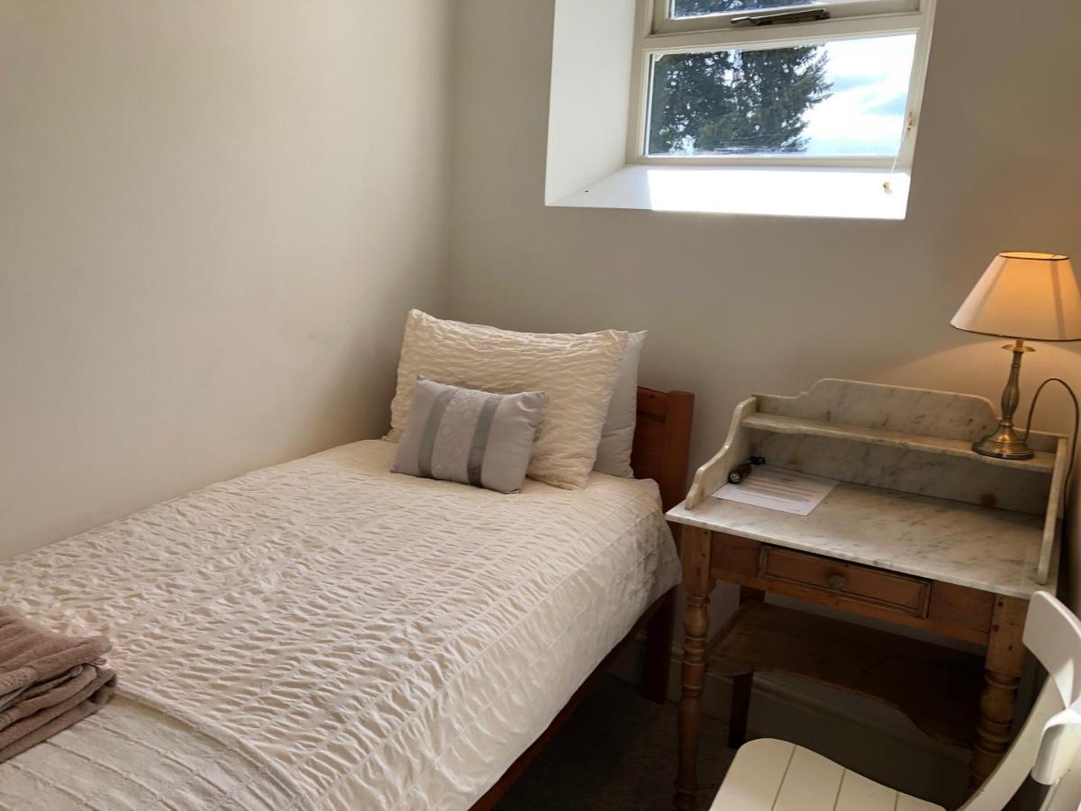 Lauras Townhouse Lansdown Slope Townhouse Apartment