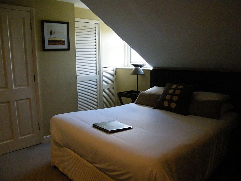 Oldfields House Bath