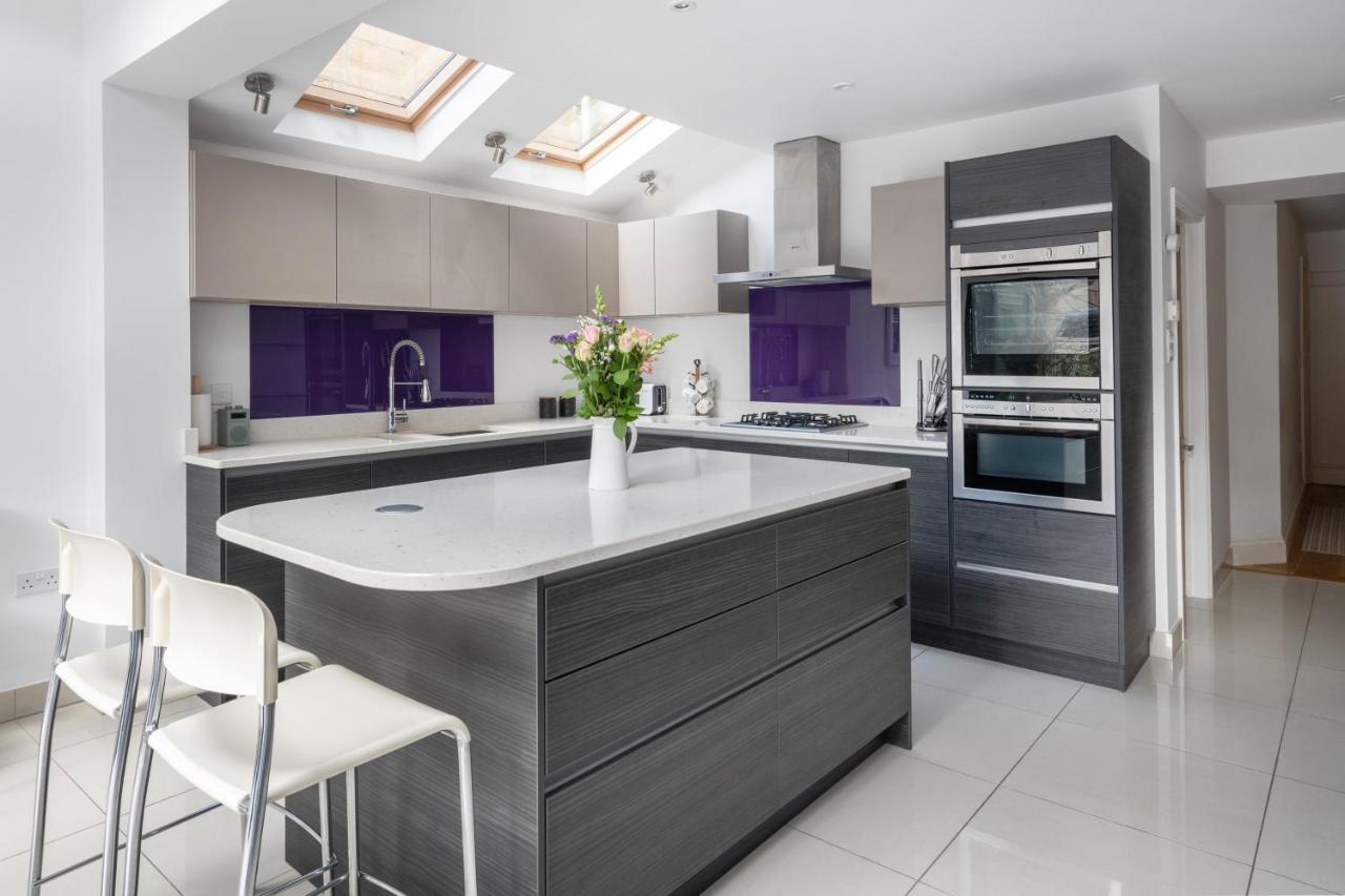 Fabulous House - Only 10 Minutes Walk To Baths Bath