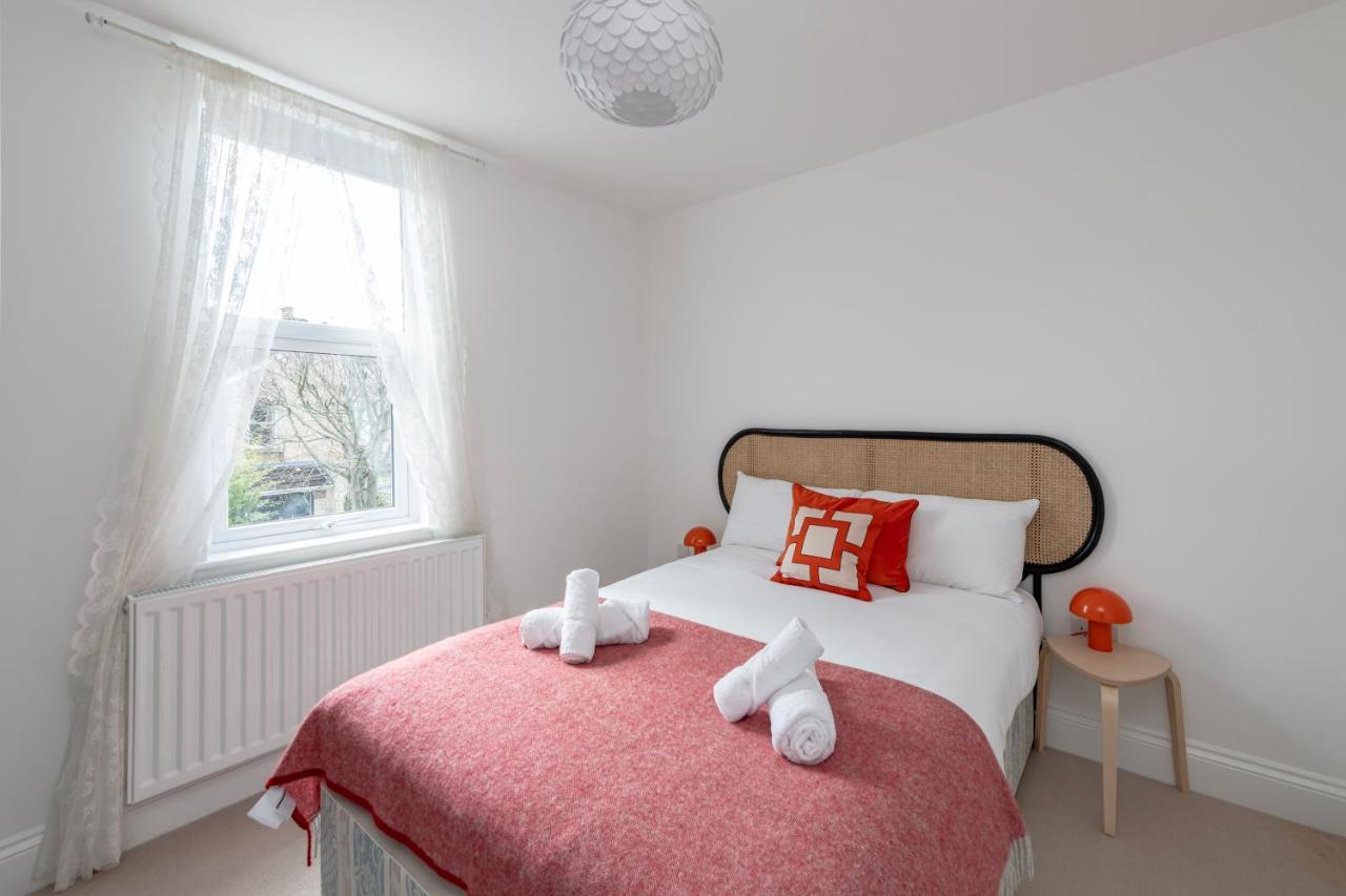 Fabulous House - Only 10 Minutes Walk To Baths Bath