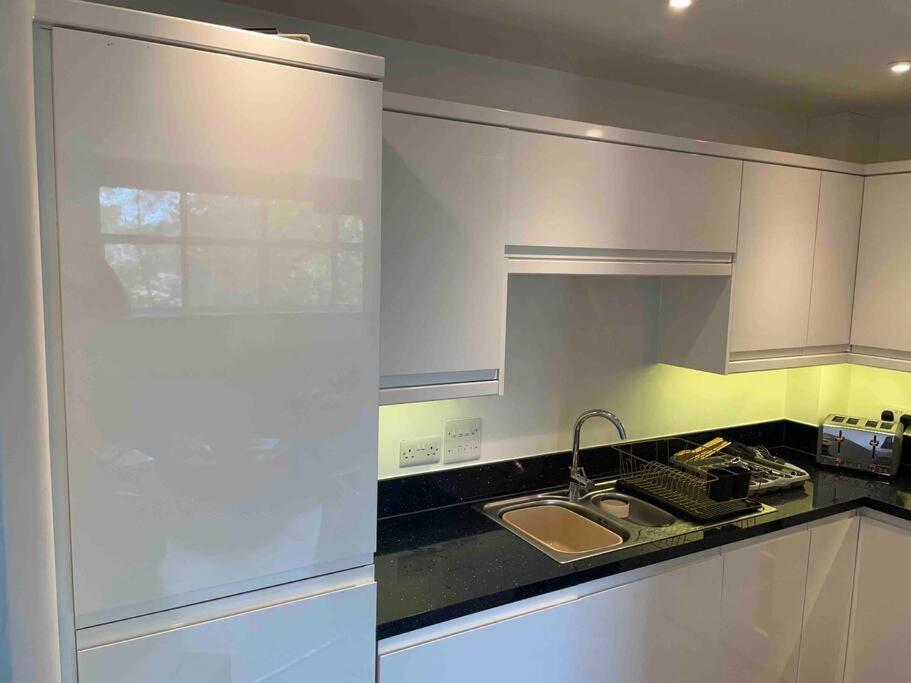 Apartment 2 Bed Centre Flat
