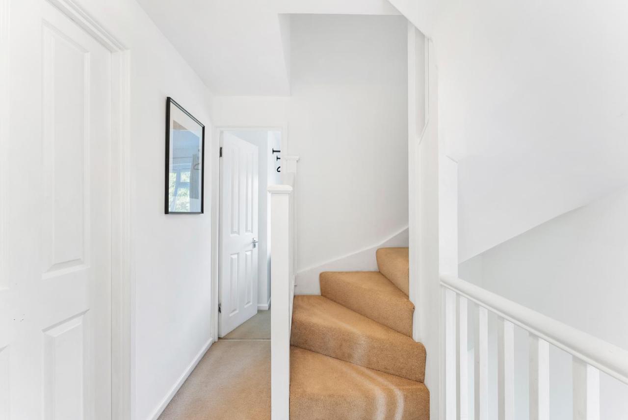 Boutique 4 Bed - Parking And Garden Bath