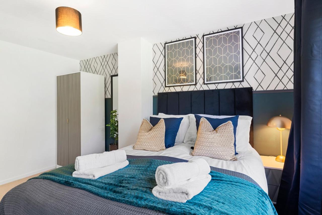 Boutique 4 Bed - Parking And Garden *
