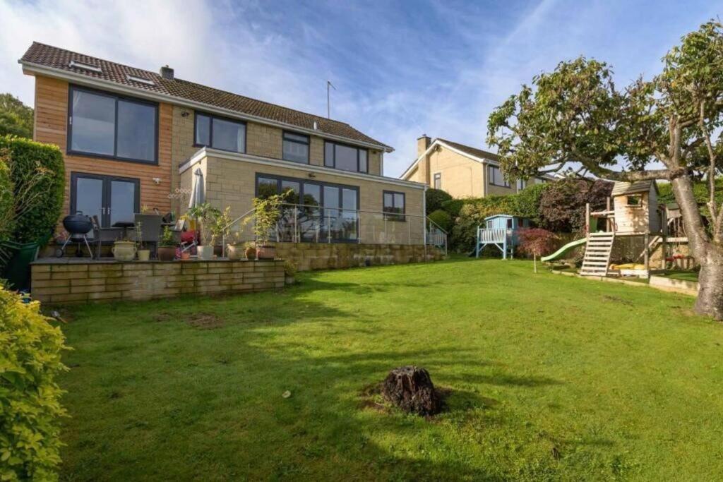 Fabulous House In W/parking Holiday home