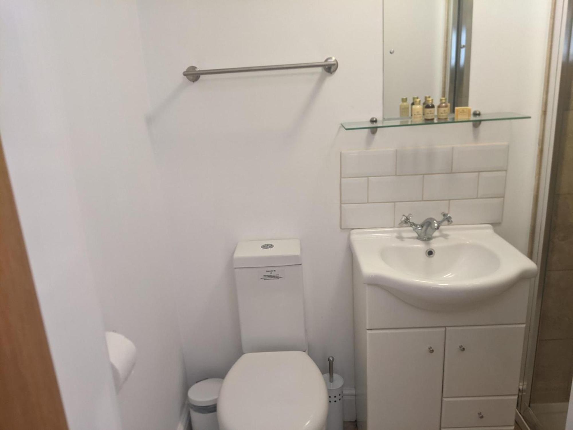 Pass The Keys Cosy 1 Bed Studio In Central Apartment
