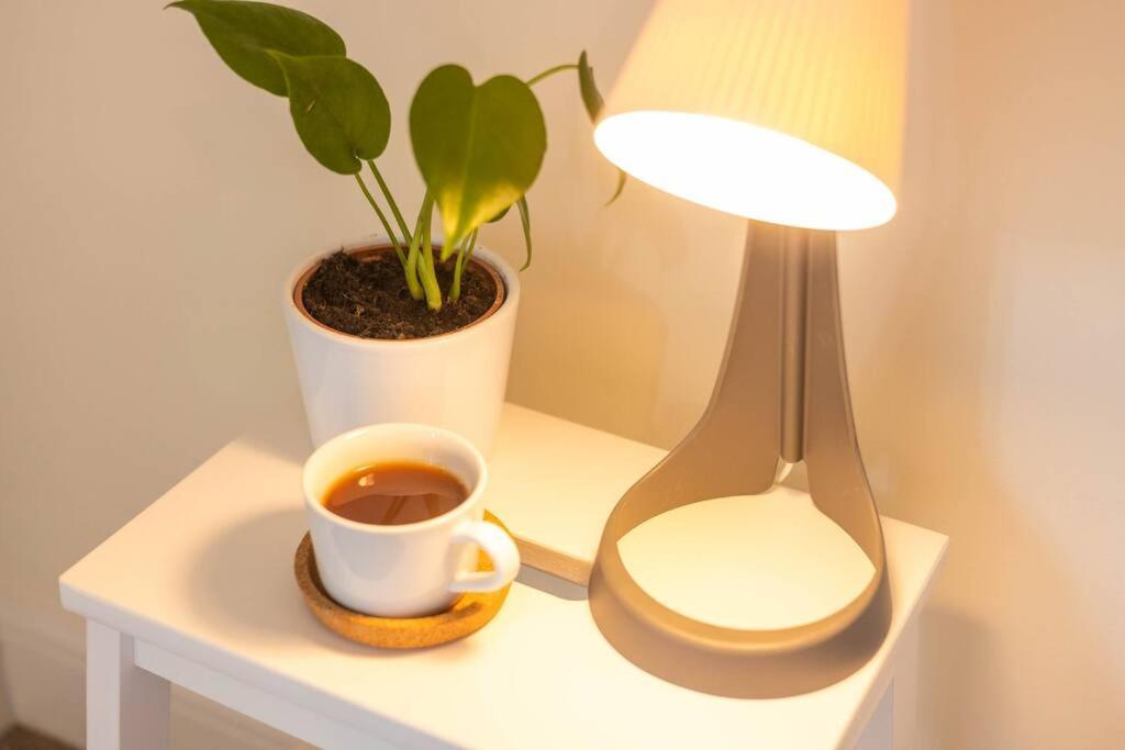Holiday home The Wellness Lodge- Gym, Table Tennis, Cinema, Parking And More! Bath