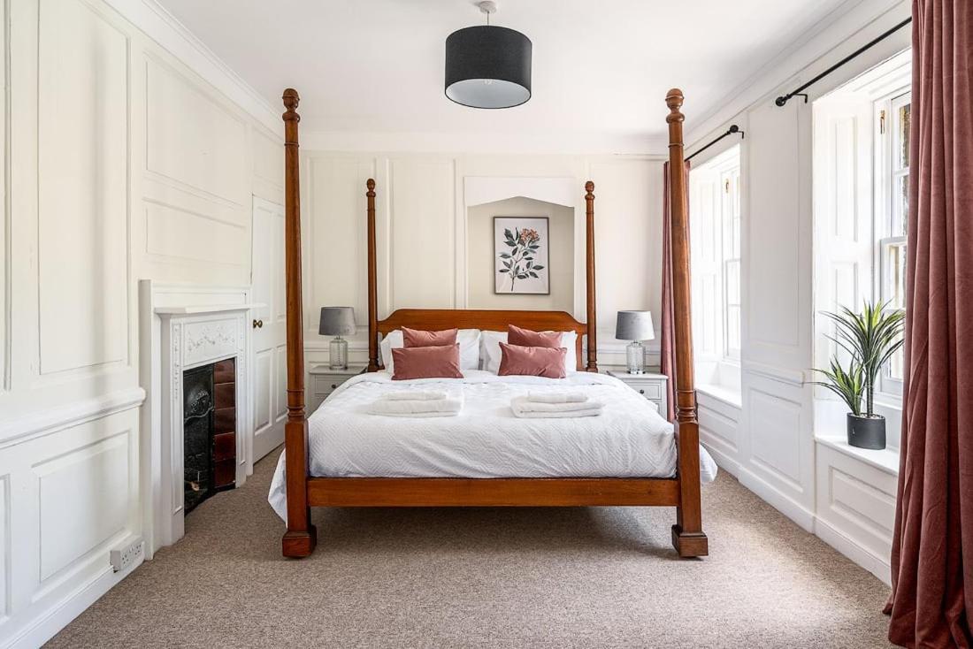 Apartment Stunning 3 Bedroom Period Centre