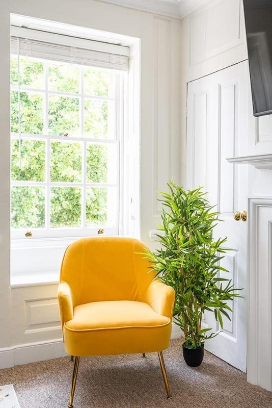 Apartment Stunning 3 Bedroom Period Centre