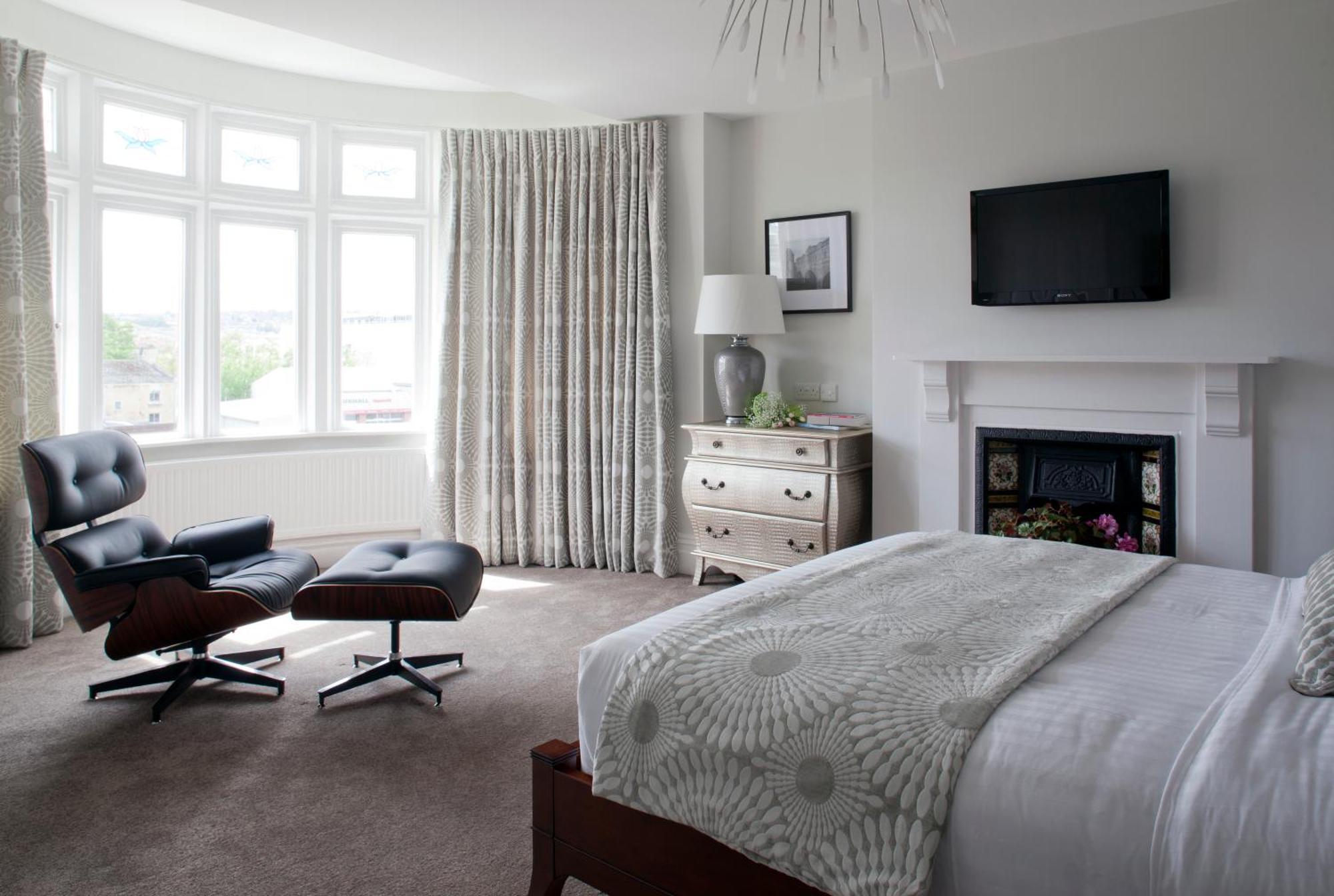 2 Crescent Gardens Bath