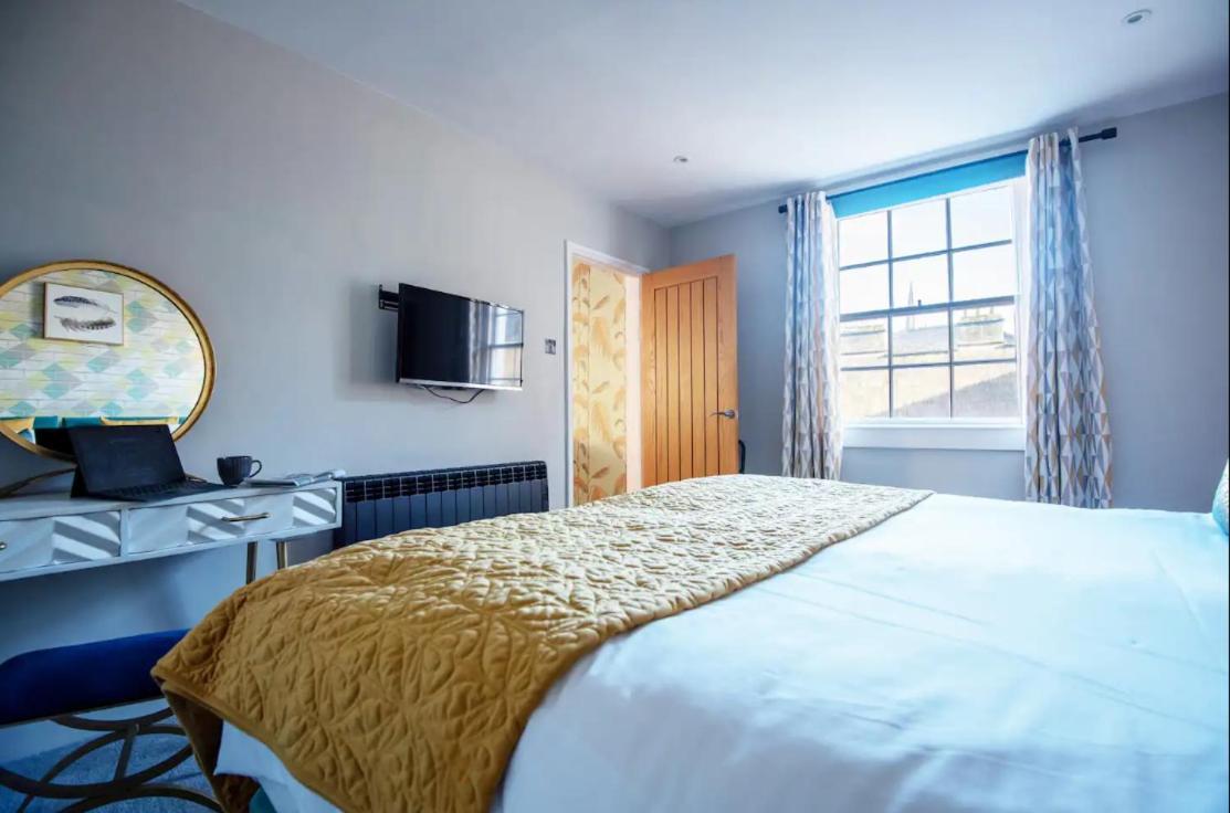 Dream - Haringtons Place Apartment