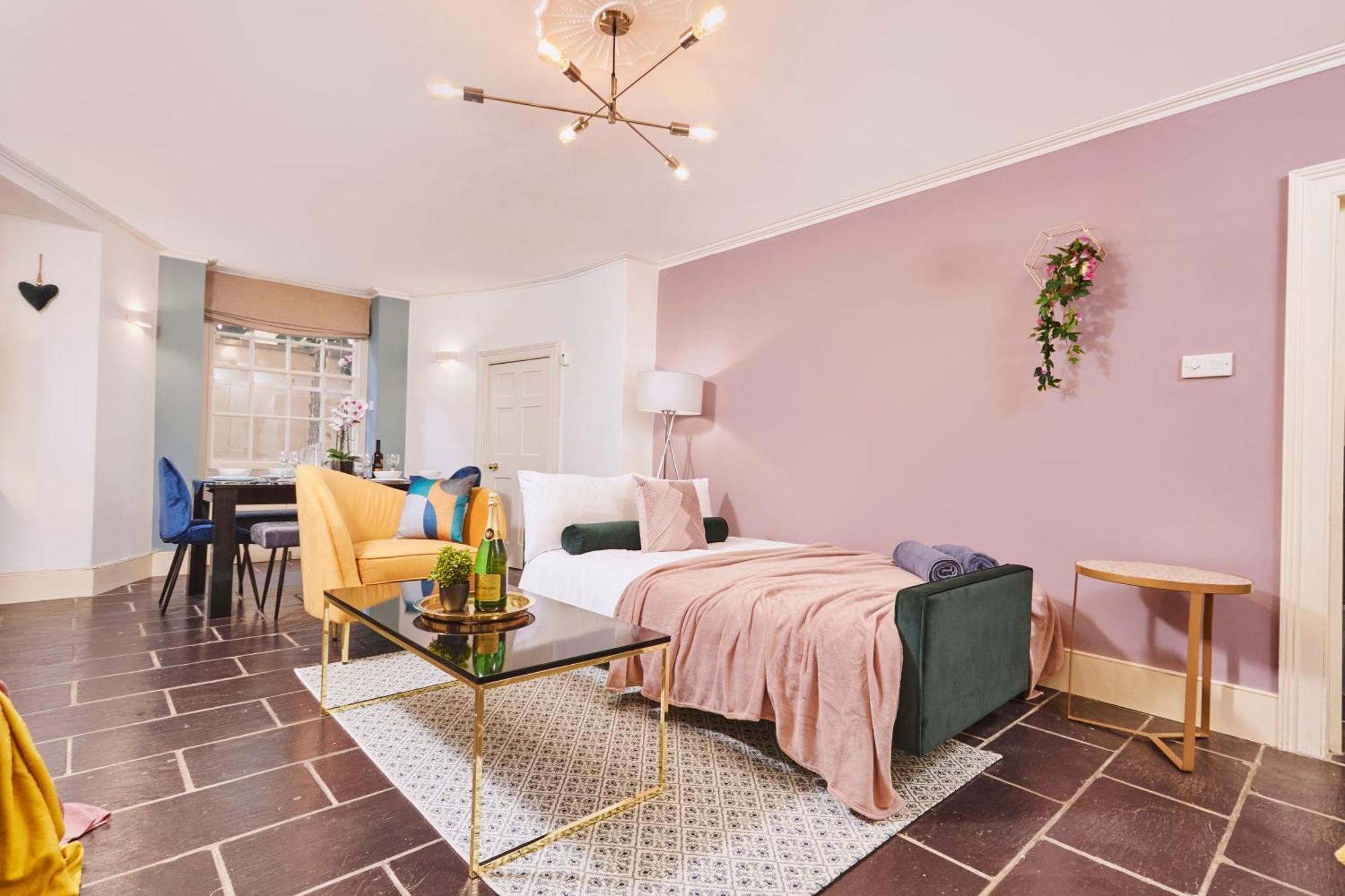 Beautiful 2bedroom 4 Actual Beds House With Wifi By Purestay *