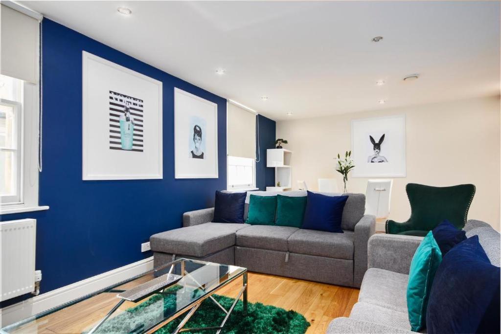 Apartment The Beautiful Gem Of - Sleeps 16 Bath