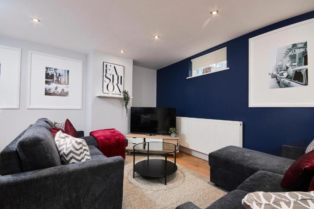 The Beautiful Gem Of - Sleeps 16 *