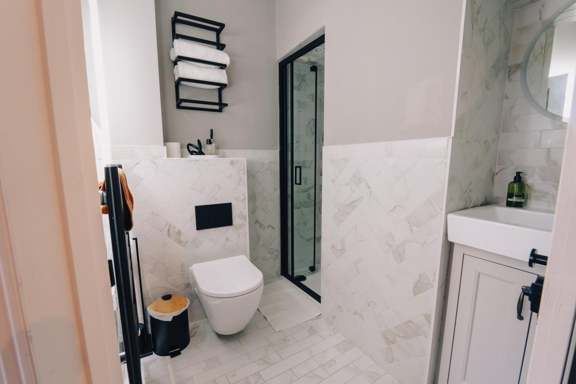 Apartment 1 Bed - *