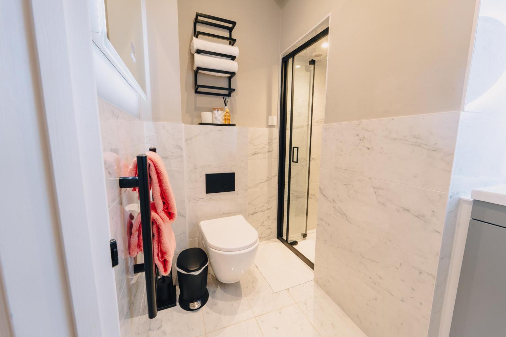 1 Bed - * Bath