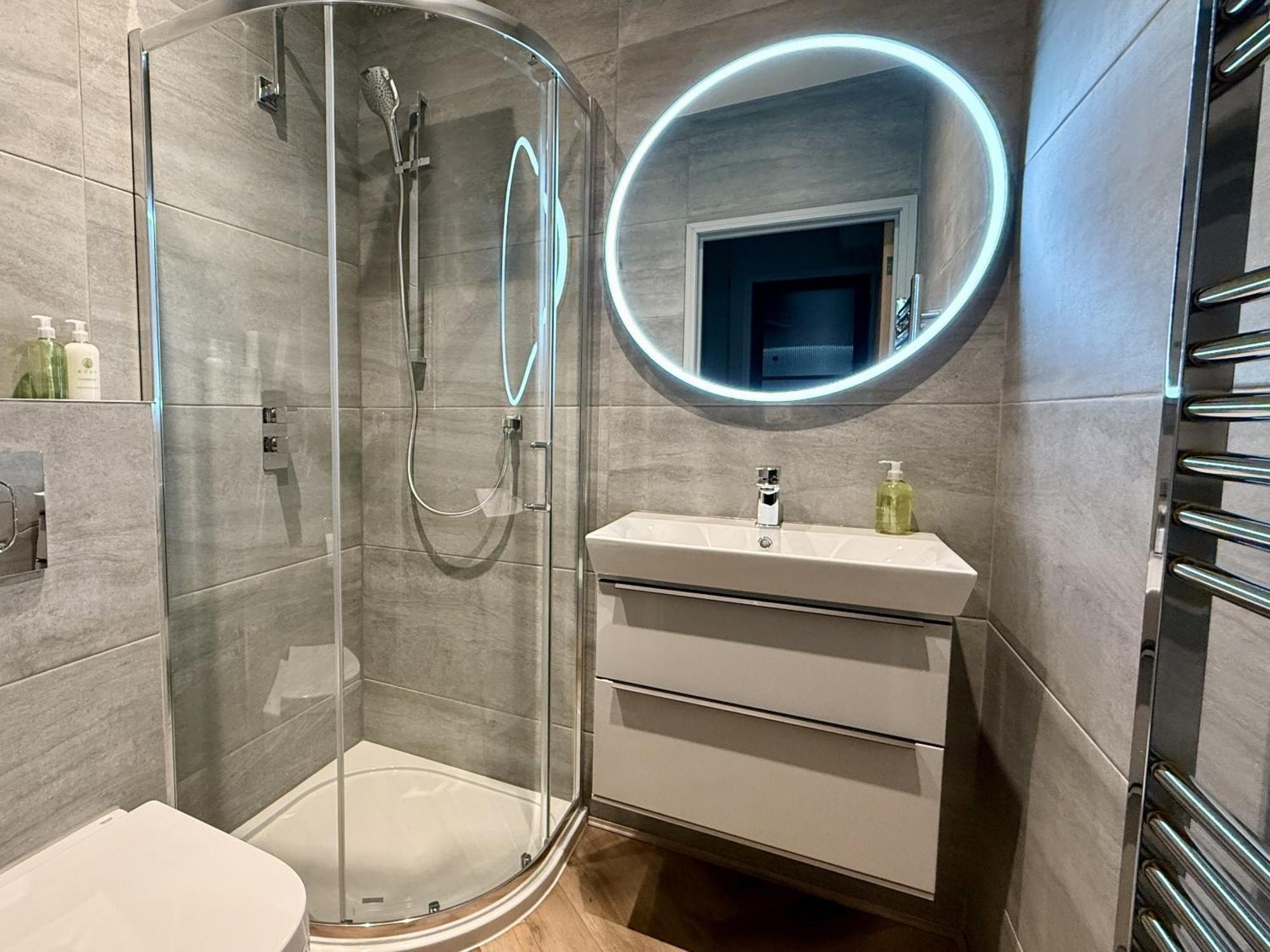 The Georgian Ace, Two Bed Two Bath,bath Keys Bath