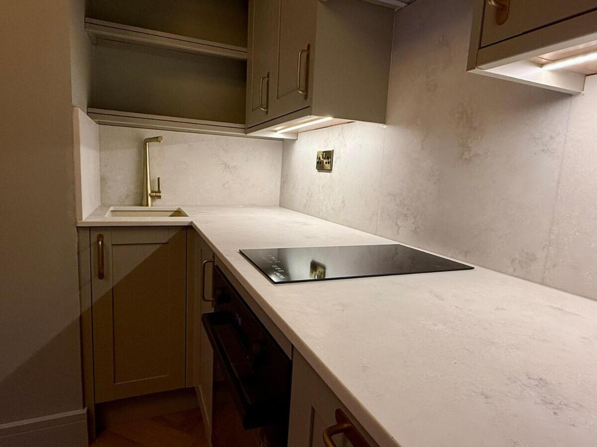 The Georgian Ace, Two Bed Two Bath,bath Keys Apartment