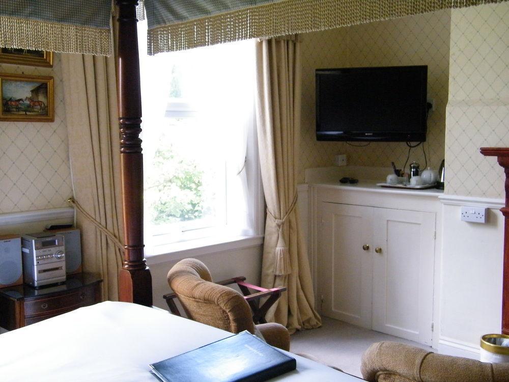 Oldfields House Bed & Breakfast Bath