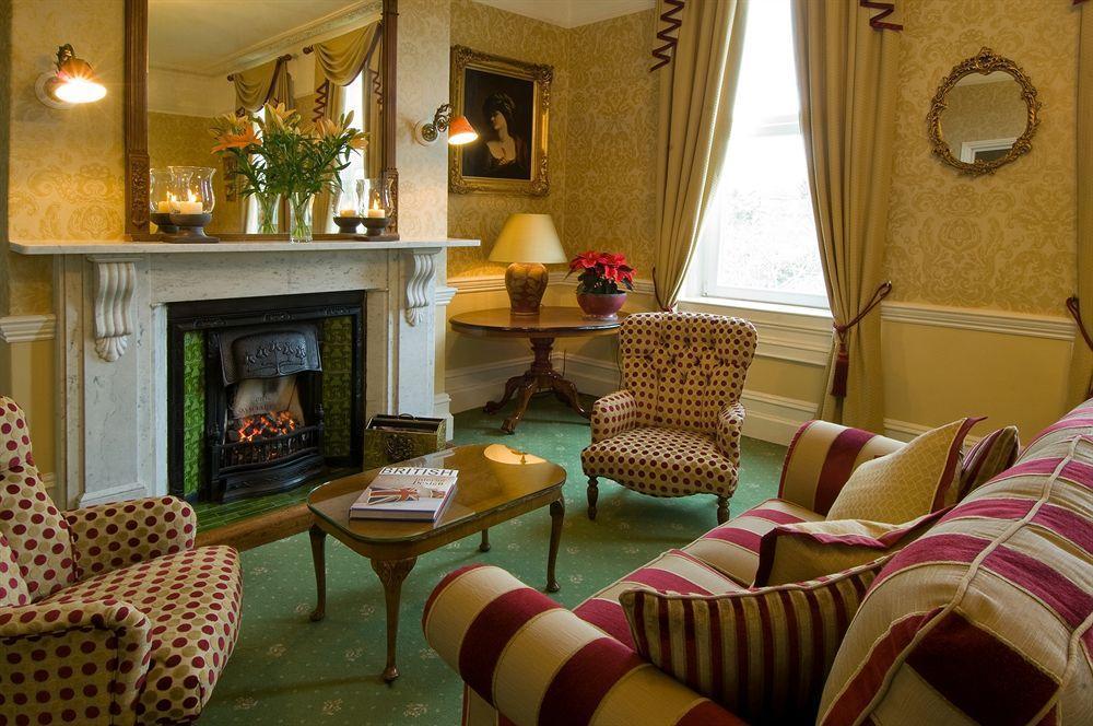 Oldfields House 4*